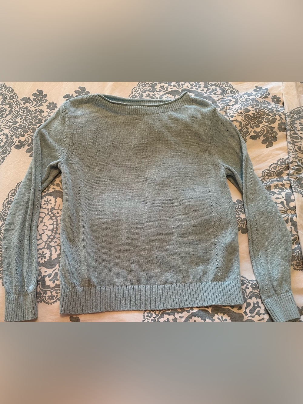 Banana Republic Factory Women's Crewneck linen blend Sweater - Sage Green M